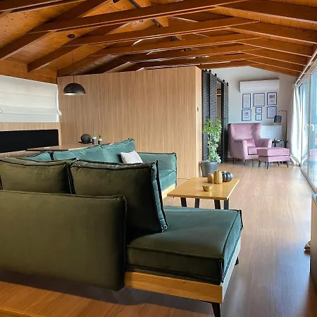 Apollon Loft